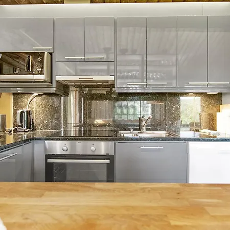 Semesterbostad Sokosti - Ukselma By Interhome